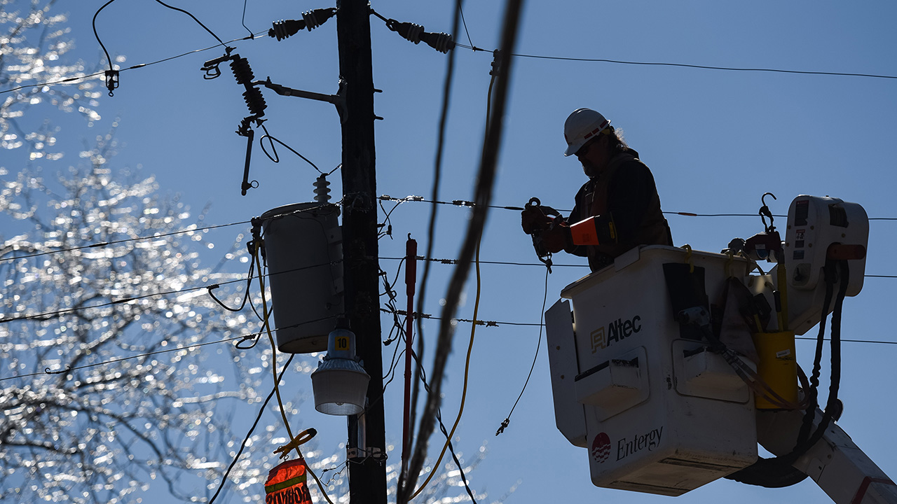 Entergy is closely monitoring the incoming winter weather.